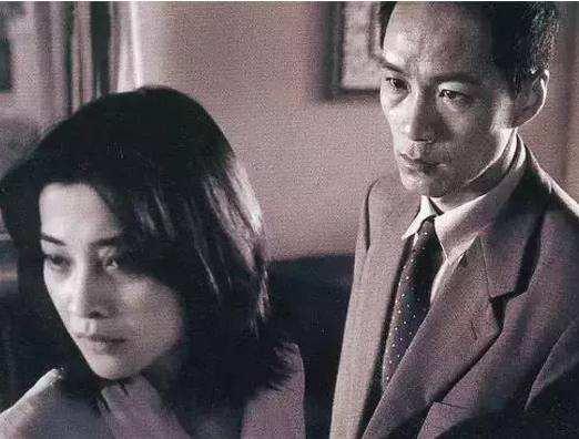 《隐秘的角落》中的张东升，让我想起中国电视上另一个著名的变态