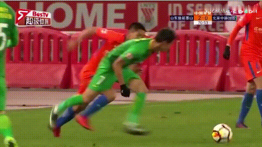 这种犯规，到底算不算故意伤人？韦世豪恶意犯规大起底