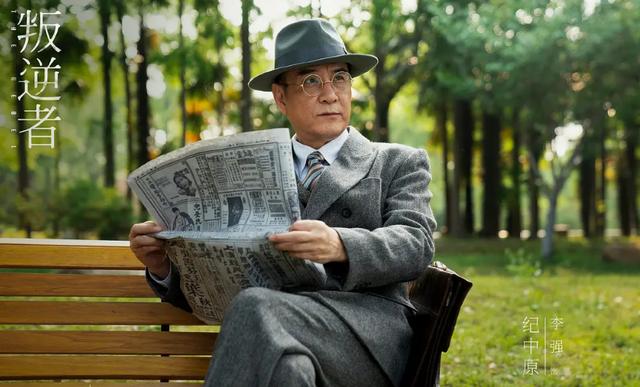 朱一龙谍战剧阵容官宣，搭档85后实力派小花，光看剧照就很想追了