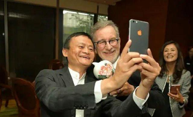 雷军、任正非都用！网友沸腾讨论中，小米其实