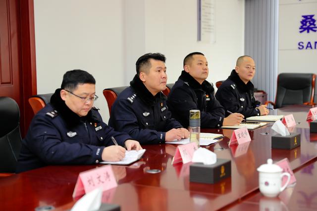 济南新材料产业园区管委会主任陈西武走访桑梓店派出所