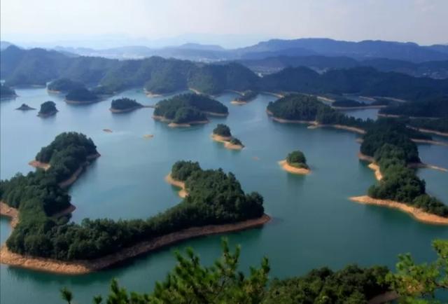 9孔|千岛湖首次9孔全开泄洪 千岛湖上下游都在经历大考验