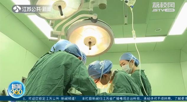 不慎启动压面机 两岁女孩瞬间被&ldquo;咬&rdquo;断5根脚趾