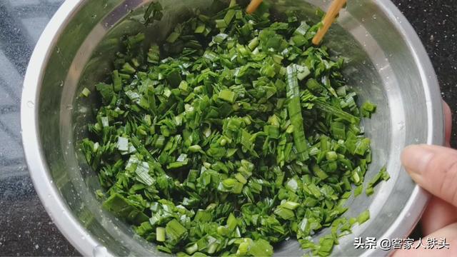 早餐想吃包子？教你简单做法，不发面即做即吃，一次做2笼不够吃