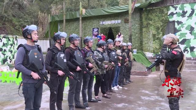 獨一無二！ 只有台灣才有的藥材，宜賓這家山莊無土培植了超多…