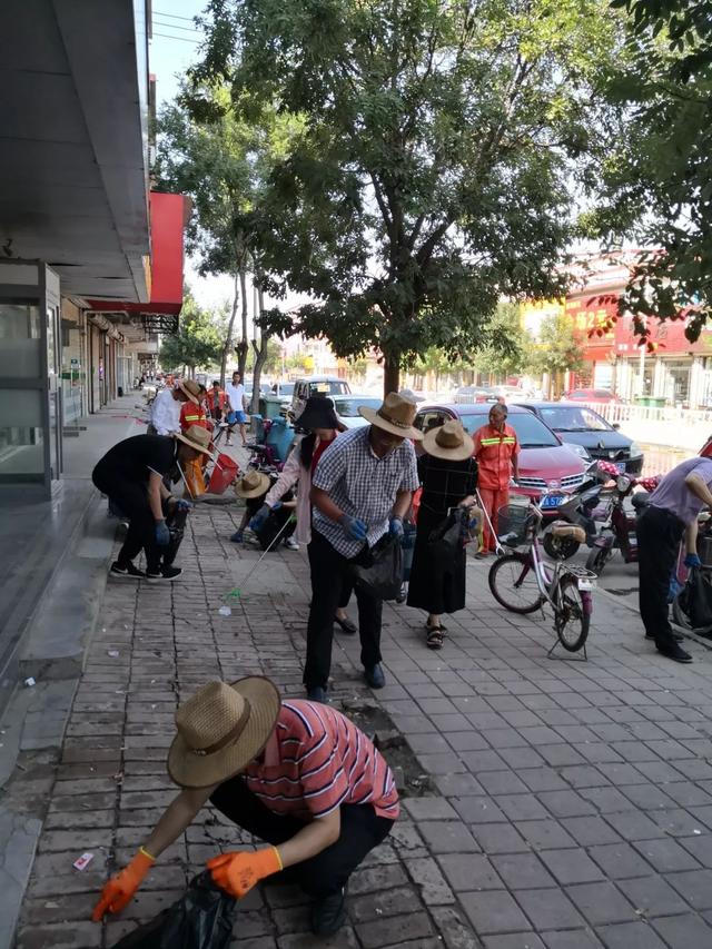 济南新材料产业各部门积极参与卫生大扫除活动