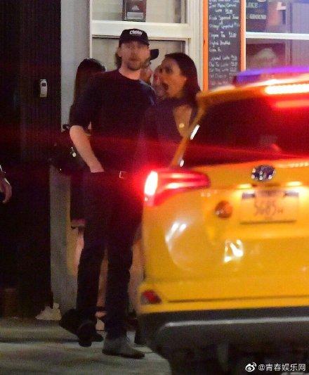 3岁|抖森被曝已与小3岁女星同居 最近公布恋情的真多！