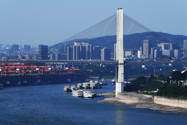 “山城”重庆美不胜收