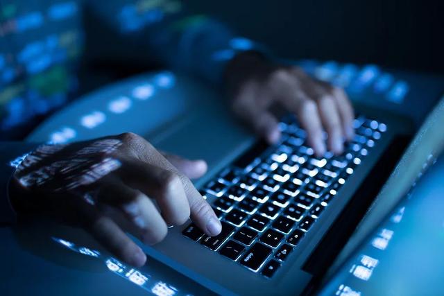 JavaScript 流行度最高，Java 屈居第三！| 2020 最新软件开发状况报告