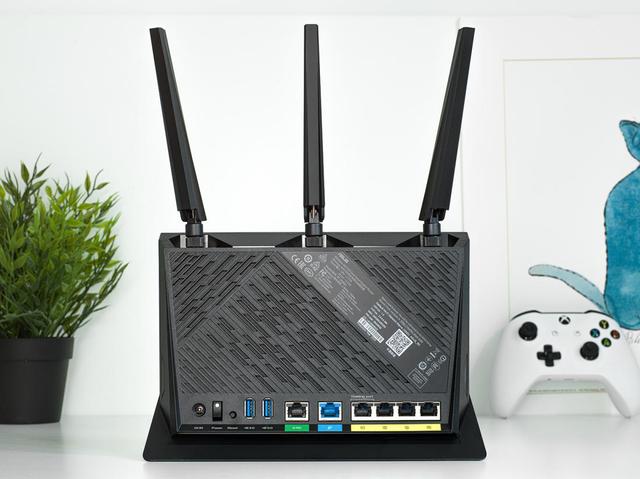 高端Mesh+WiFi6路由来了 华硕RT-AX86U电竞WiFi6路由评测