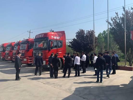 陕汽重卡一路前行勇争锋，创新推广势如虹