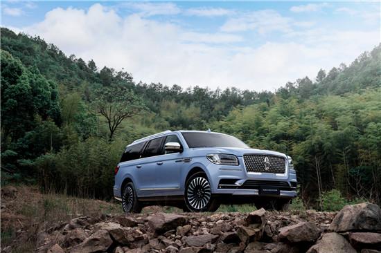 全新林肯领航员Navigator L长轴版与全新林肯领航员