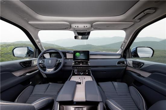 全新林肯领航员Navigator L长轴版与全新林肯领航员