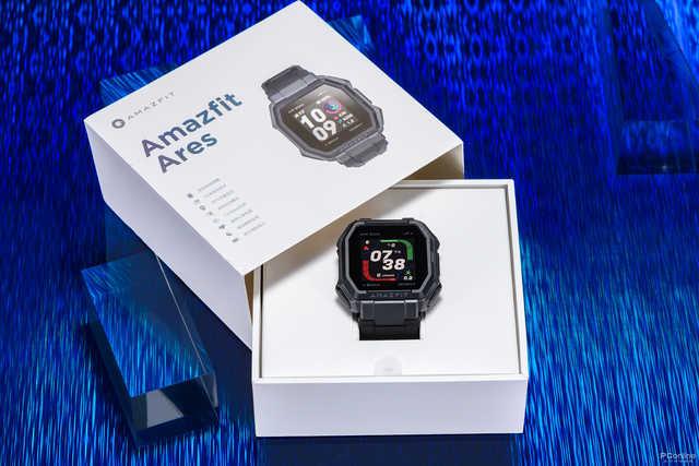 又要颜值又要防护 户外运动智能手表不容易啊