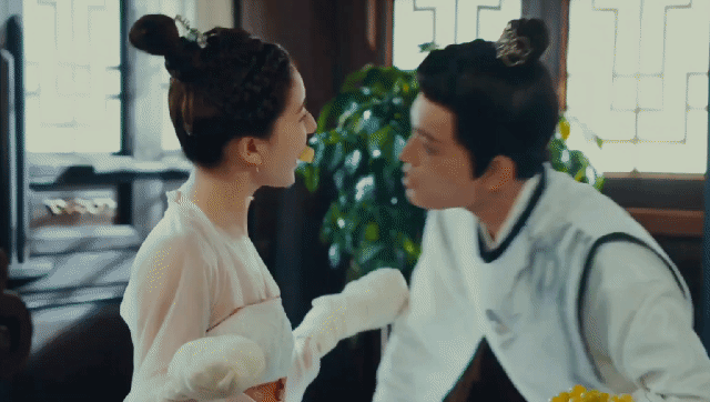 翻车■丁禹兮端水人设翻车，亲粉丝祝他早日糊？