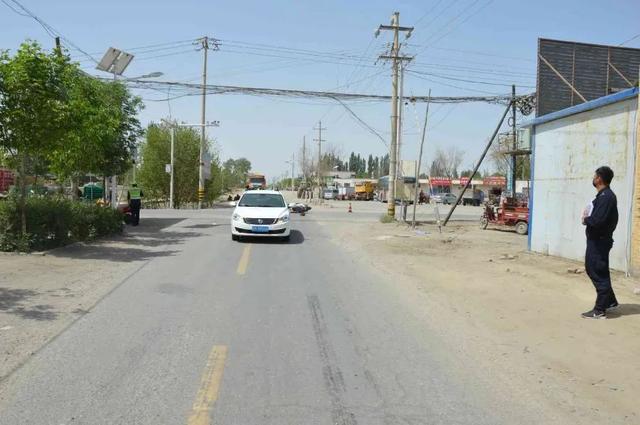 【交通事故警示录】开车一时大意与电动车相撞