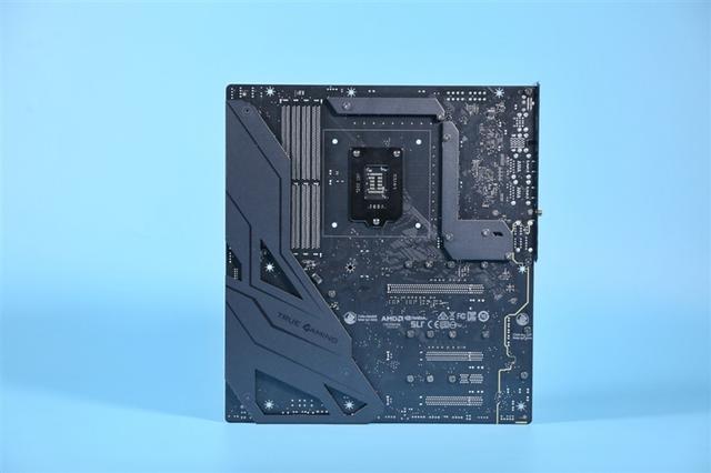 来自4600MHz C19的感动！微星MEG Z490 GODLIKE主板评测