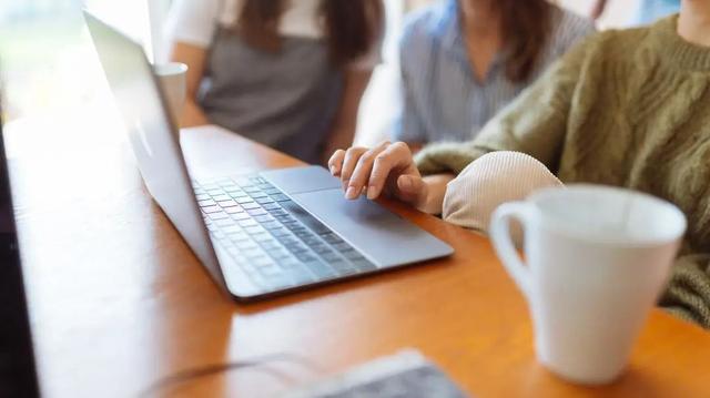 没有退休计划的巴菲特：时间是最好的复利