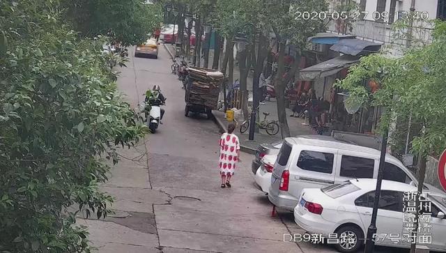 浙江一保姆频频请假外出，直到警察突然上门，