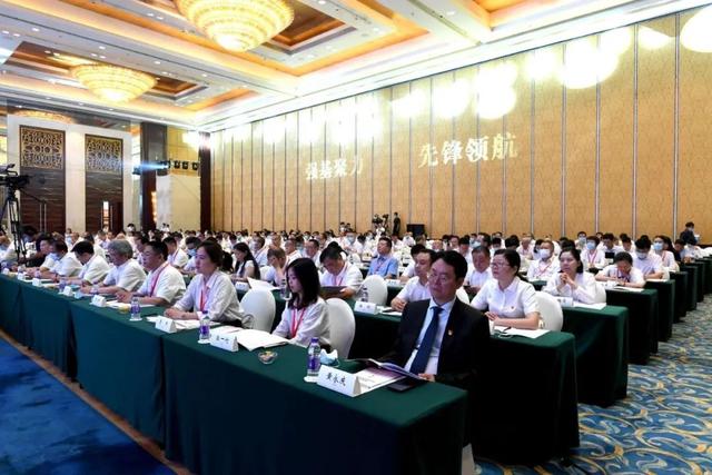 【权威发布】强基聚力，先锋领航 —— 首届新时代四川律师行业党建论坛在蓉举行
