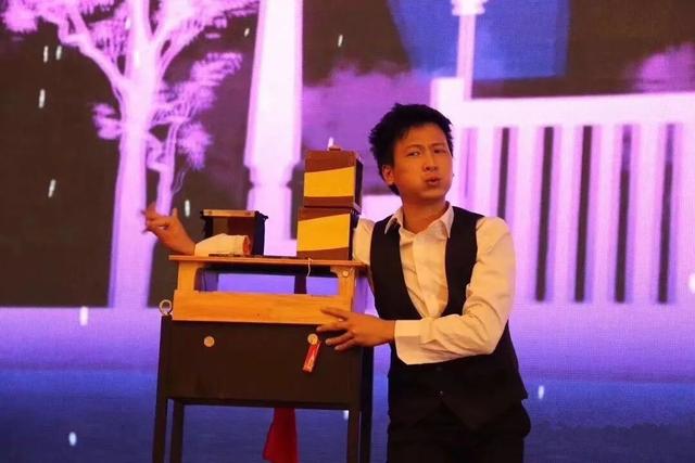 有梦就要追！剧透《全民综艺大舞台》哥哥姐姐