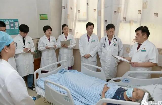 【飒】佛中医新增5名博导、33名硕导，打造中医药人才成长“摇篮”