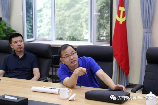 陈西武主持召开梓东大道道路建设工程专题会