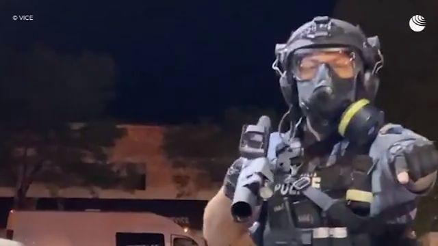 ���������������ӿ���ʾ������ �����������������޹�Ϯ��