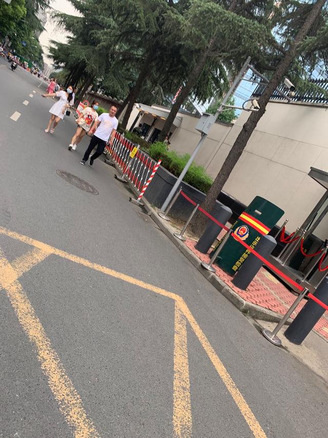 ɶݹرǰ24СʱΧۣ˸߳й