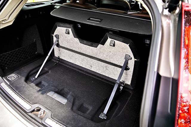 试驾丨沃尔沃V60：瓦罐迷心中又多了一款产品，安全配置丰富，但舒适配置需提升