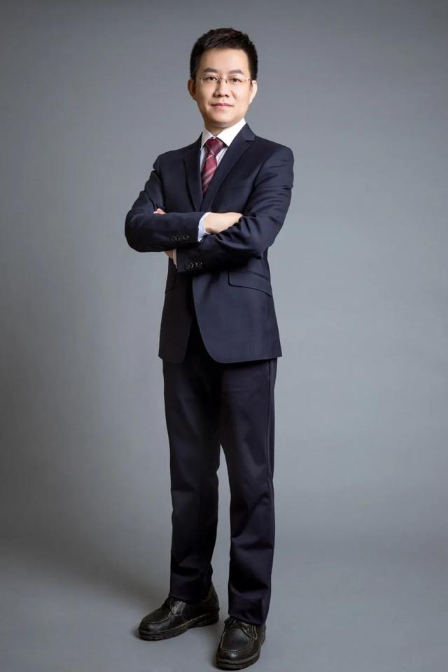 民生加银基金高松：行业长期成长性别具一格 医药投资需淡化择时