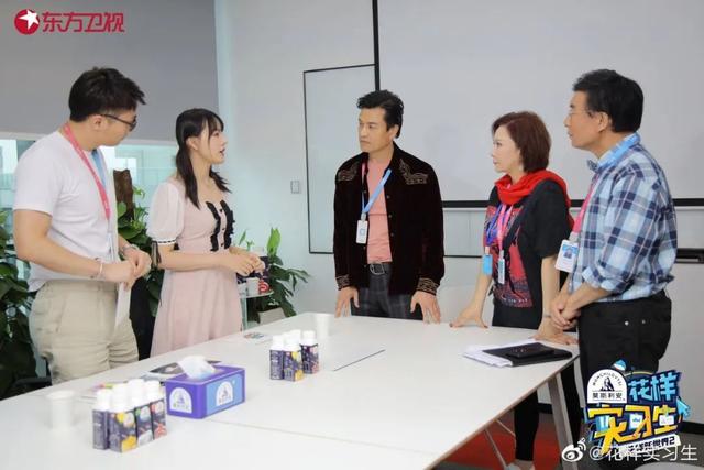 独家前瞻｜|竞技养成死守头部、经营带货冲击黑