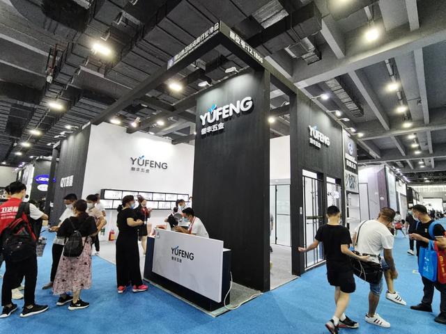 2020中國建博會（廣州）12.1衛(wèi)浴品牌館如約啟動，現(xiàn)場人流如織