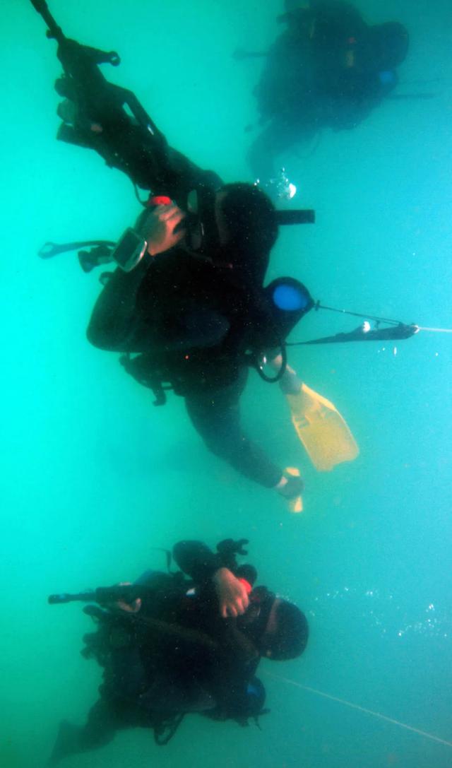 海军陆战队夏日清凉大片来了