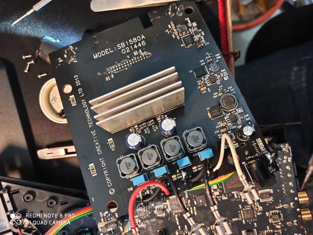 曾经的旗舰，创新SoundBlaster X7外置独立声卡详细微观拆解！