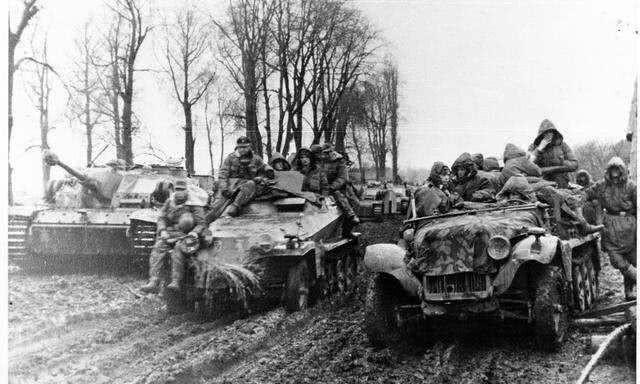 二战德国党卫军装甲师的编制，能吊打同时期两