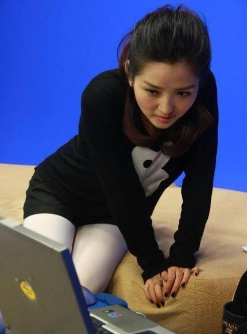 6个男人无缝衔接，五年生3娃，何洁的人生可不止