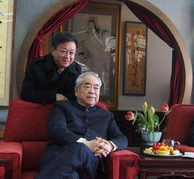 90万|曝赵忠祥作品从90万跌价至688元 赵忠祥的作品被贱卖