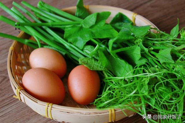 伏天儿，巧用丝瓜尖做汤，鲜掉眉毛了，清热消暑，不输任何汤品