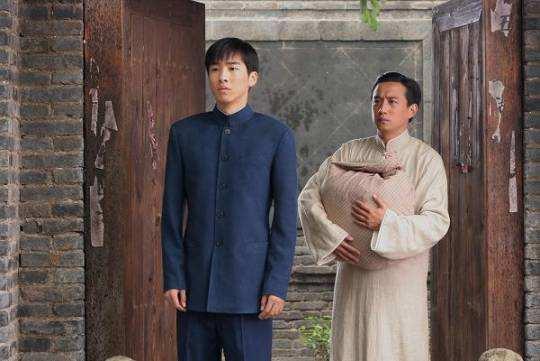 这几部剧里亲如一家的邻里关系，让人怀念又向