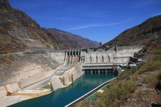 中国最大私营水电站的悲哀史：花200亿建造，9年