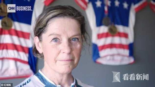 美国女军人卷入阴谋论中心 被指全球"零号病人"