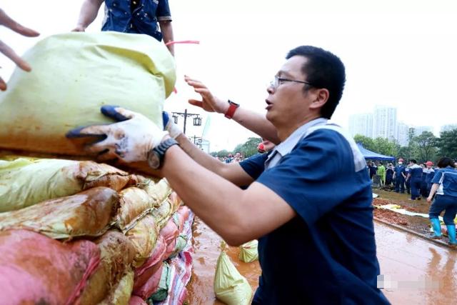湖北祥云集团：企业受损，再捐200万元，彰显全国品牌担当