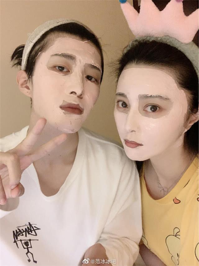 范冰冰罕见晒姐弟合照，曾嫌弃范丞丞长得丑，其实很宠他