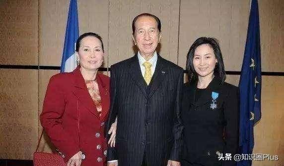 何鸿燊何氏家族悼文，留下四房十七杰，详细了