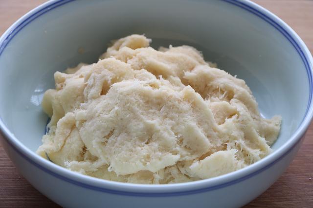 春天，土豆別燉著吃，換個方法拌一拌，開胃解饞，一次2碗不過癮
