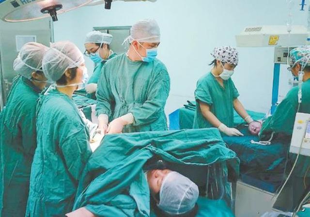 没有很尴尬只有更尴尬，不同产妇生产时候的尴