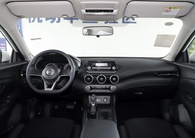 日产轩逸为何销量高，哪些方面吸引家庭用户