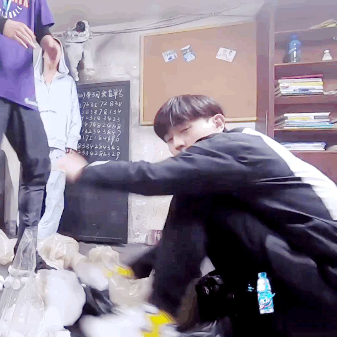 密室大逃脱2强势回归：杨大胆不见不散，邓伦不要再怂了