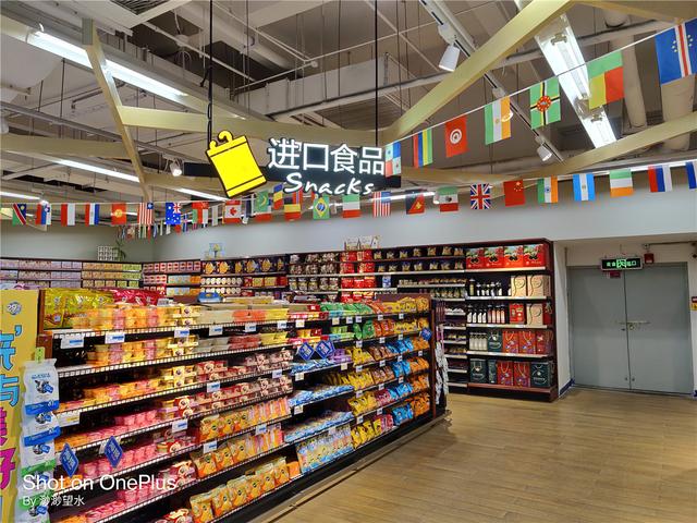 OnePlus 8 Pro深度体验！高素质屏幕下的真安卓旗舰